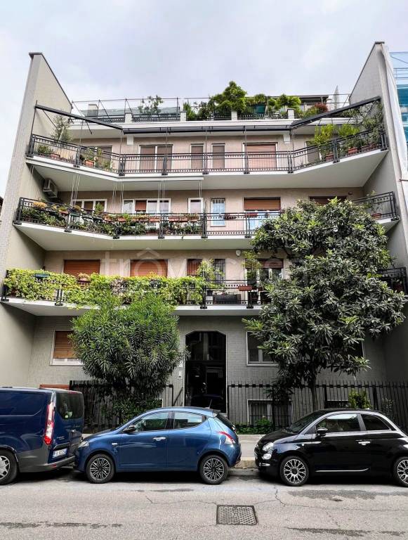 appartamento in vendita a Milano in zona Forlanini