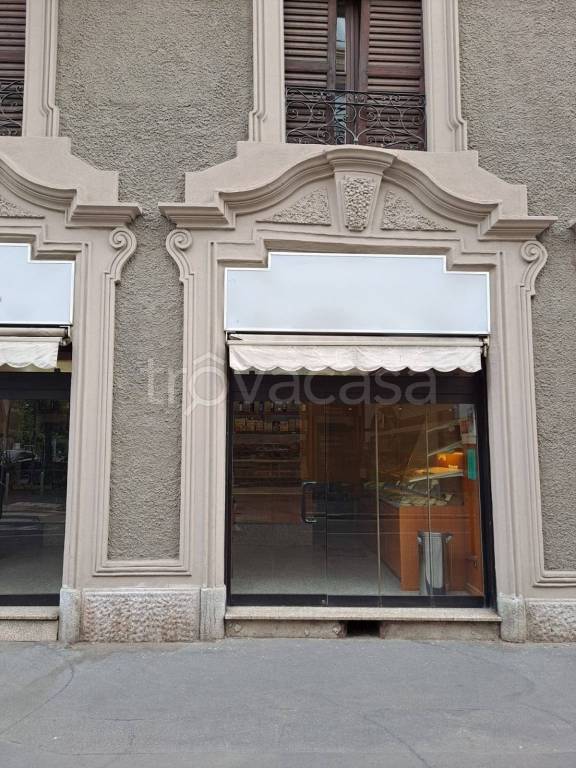 negozio in vendita a Milano