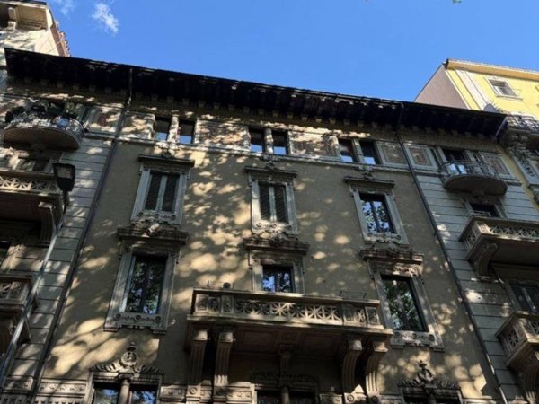 appartamento in vendita a Milano in zona Centro Direzionale