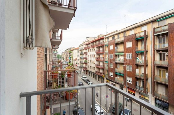 appartamento in vendita a Milano in zona Forlanini