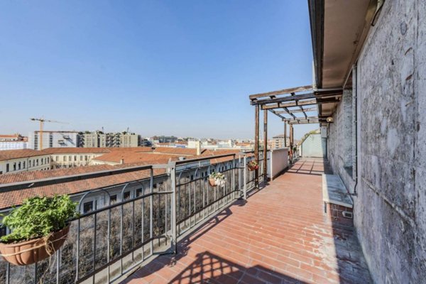 appartamento in vendita a Milano in zona Casoretto