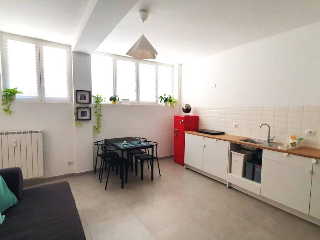 appartamento in vendita a Milano in zona Barona