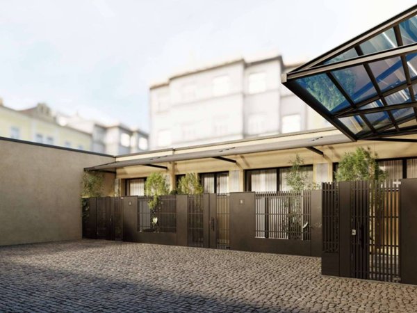 appartamento in vendita a Milano in zona Città Studi