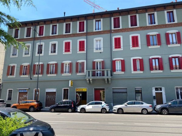 appartamento in vendita a Milano in zona Vigentino