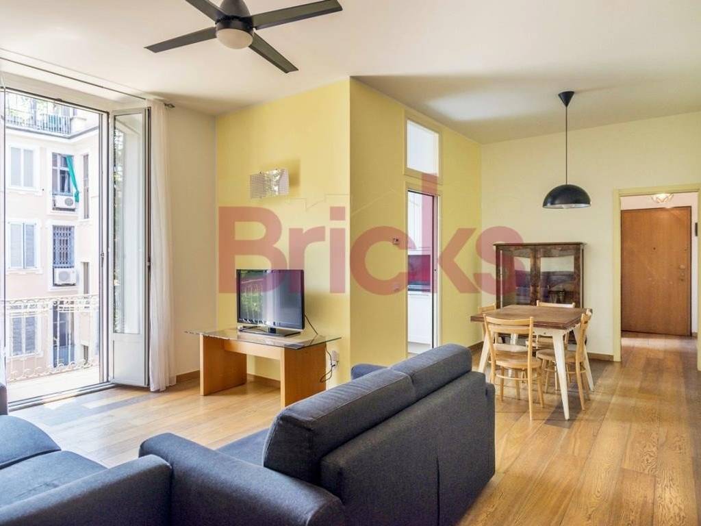 appartamento in vendita a Milano in zona Porta Genova