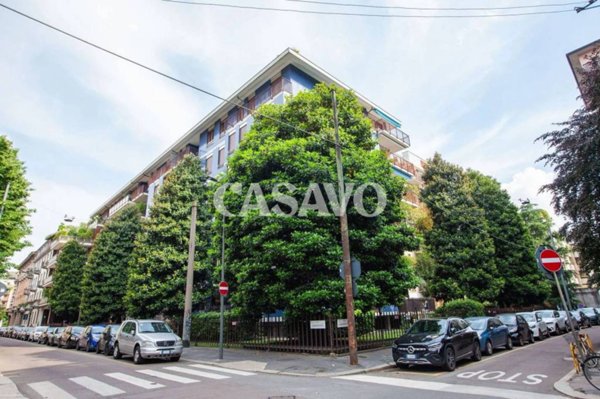 appartamento in vendita a Milano in zona Porta Vigentina