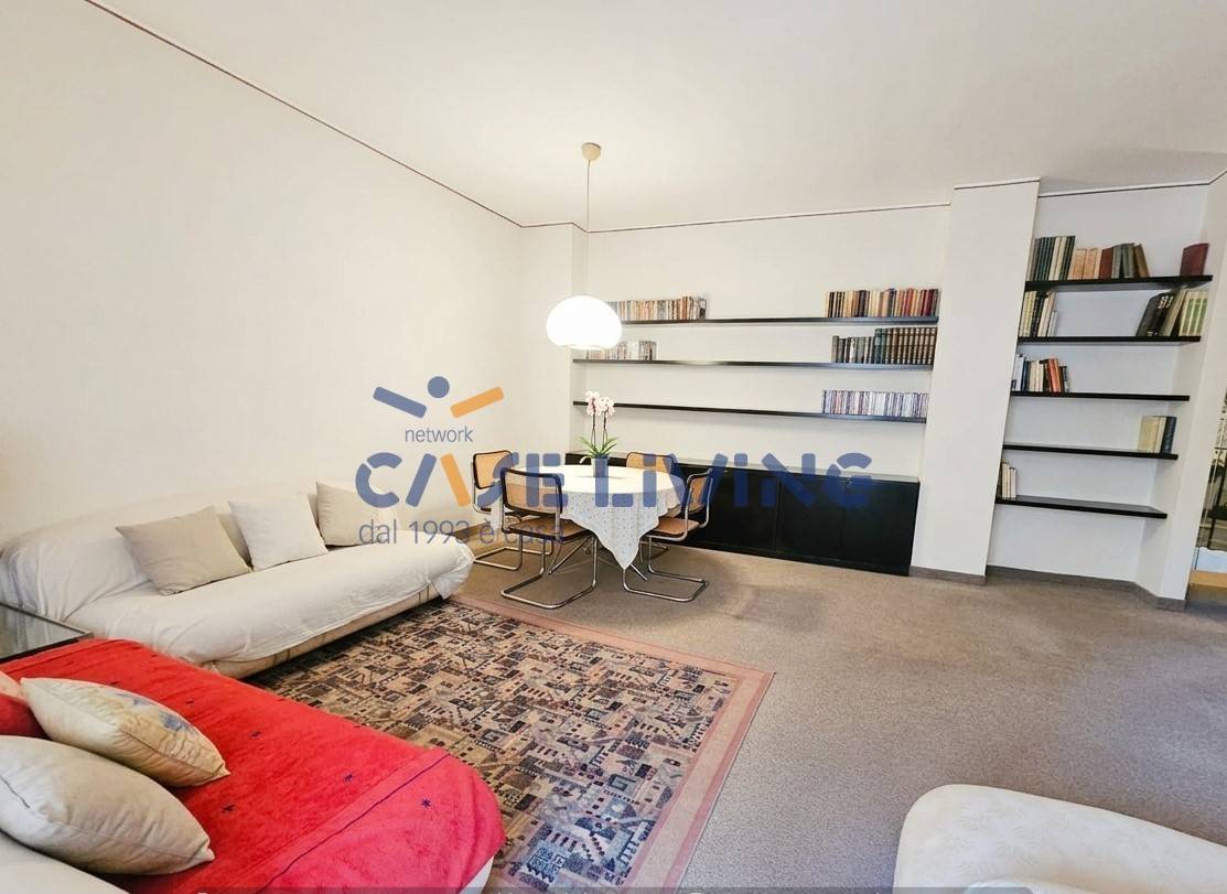 appartamento in vendita a Milano in zona Porta Genova