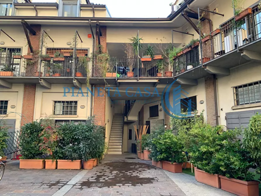 appartamento in vendita a Milano in zona Porta Garibaldi