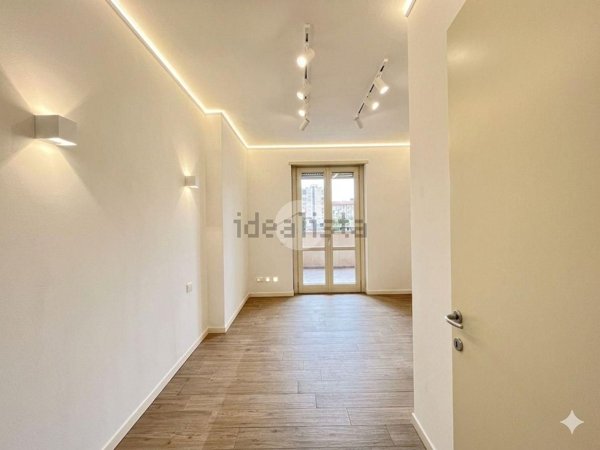 appartamento in vendita a Milano in zona Stadera