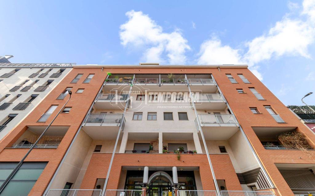 appartamento in vendita a Milano in zona Precotto