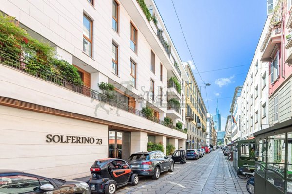 appartamento in vendita a Milano in zona Brera