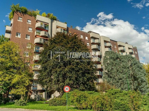 appartamento in vendita a Milano in zona Morivione