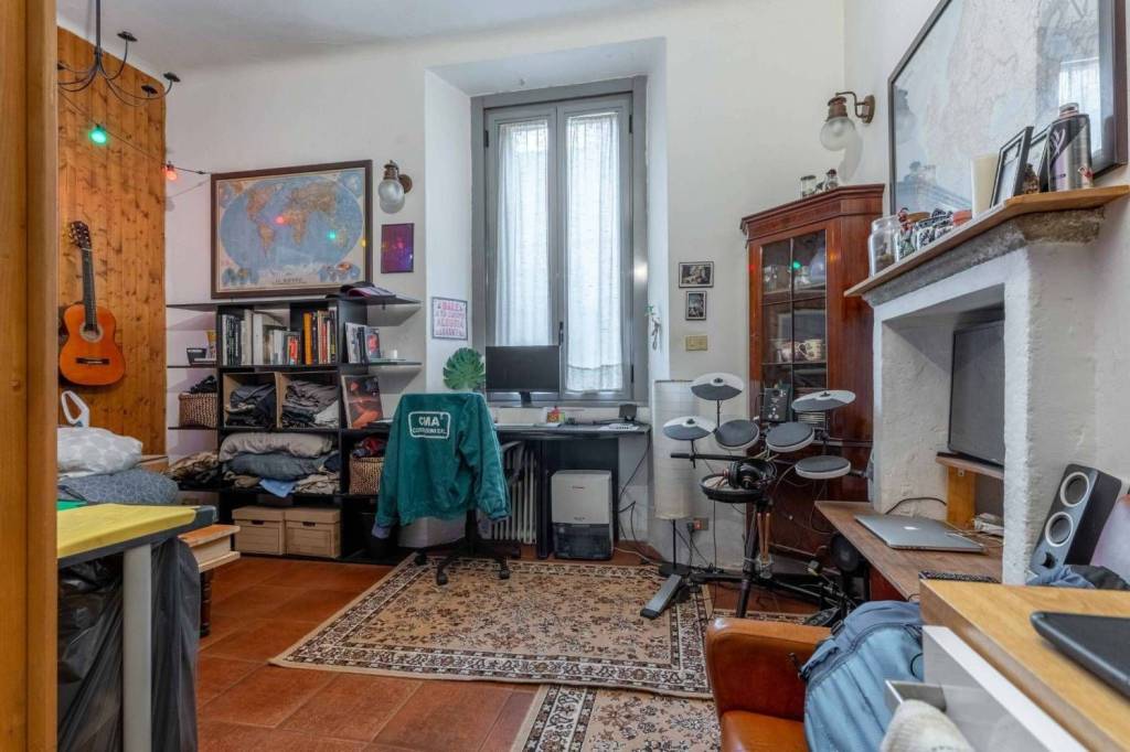 appartamento in vendita a Milano in zona Porta Ticinese