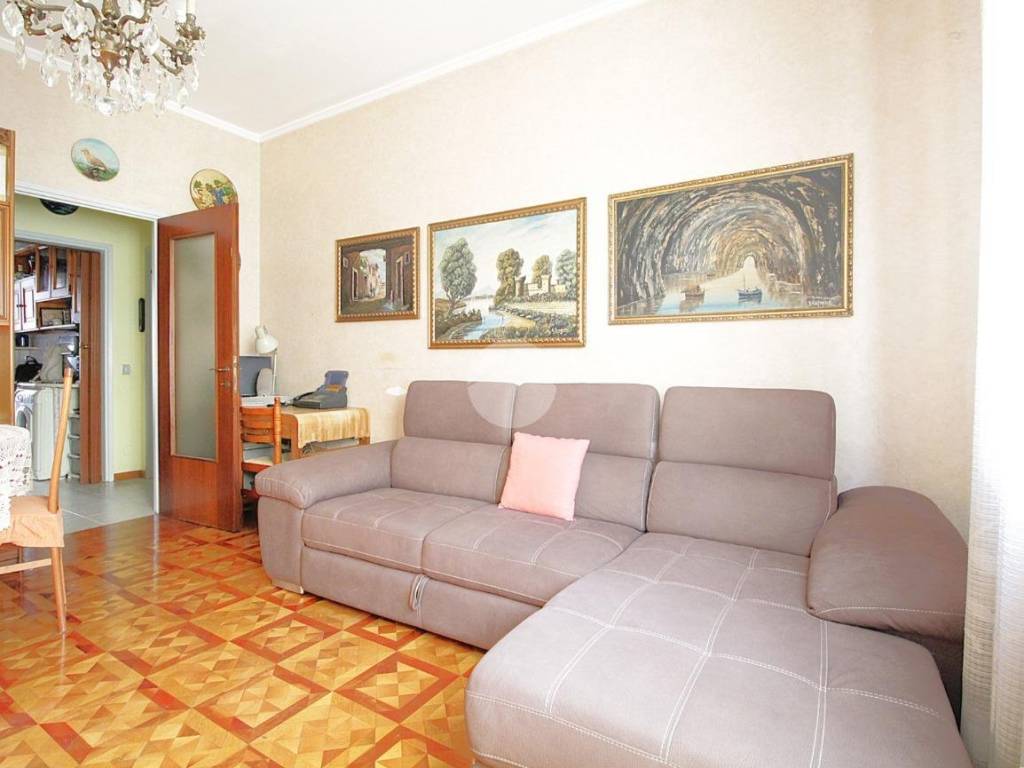 appartamento in vendita a Milano in zona Villapizzone