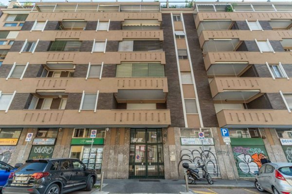 appartamento in vendita a Milano in zona Porta Genova