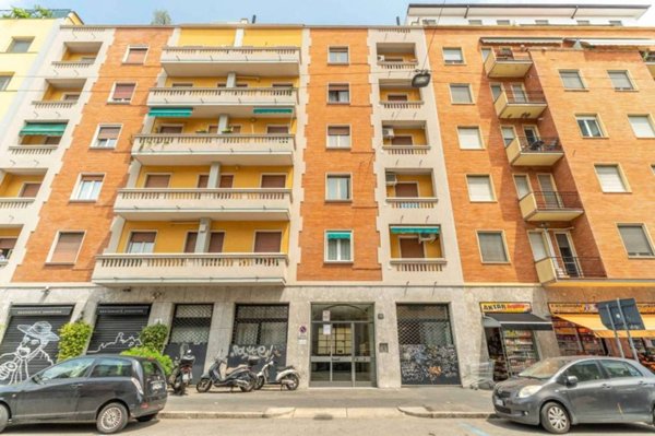 appartamento in vendita a Milano in zona Porta Genova