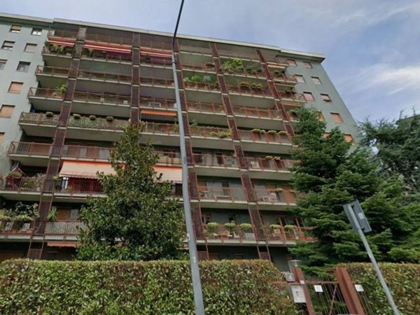 appartamento in vendita a Milano in zona San Siro