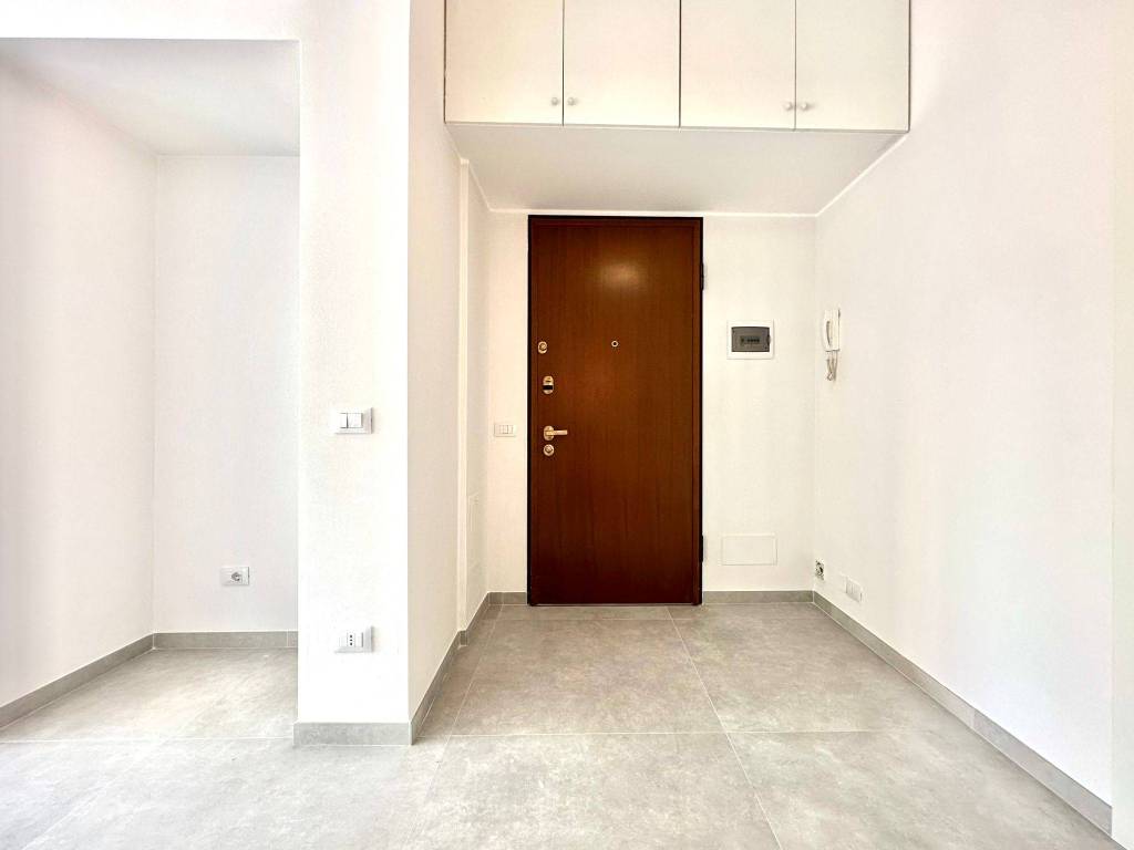 appartamento in vendita a Milano in zona Porta Genova