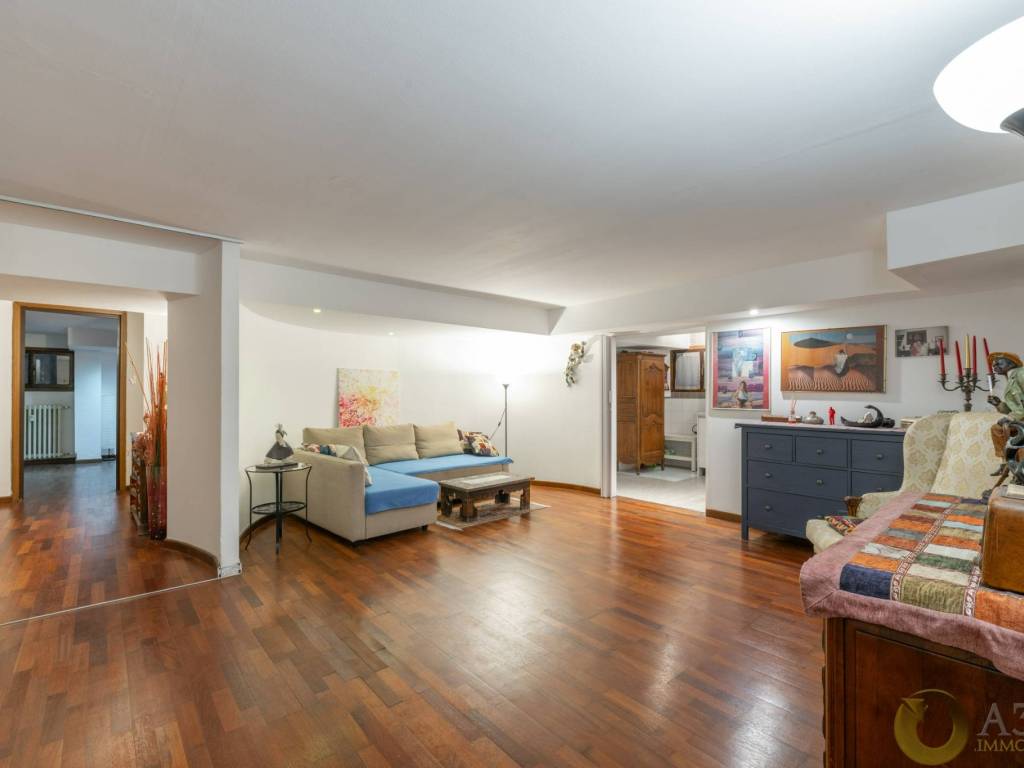 ufficio in vendita a Milano in zona Centro Direzionale