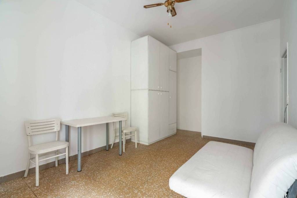 appartamento in vendita a Milano in zona Porta Ticinese