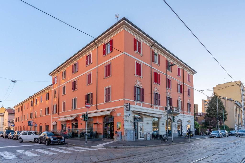 appartamento in vendita a Milano in zona Porta Ticinese