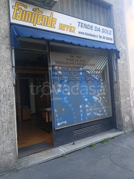 negozio in vendita a Milano in zona Piazzale Lodi