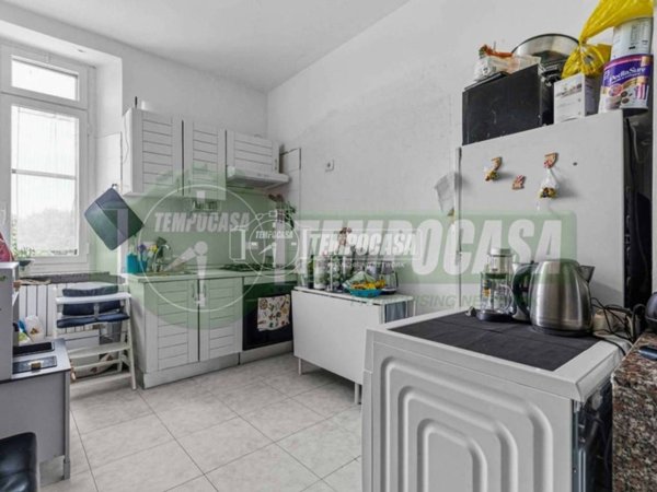 appartamento in vendita a Milano in zona Chiesa Rossa