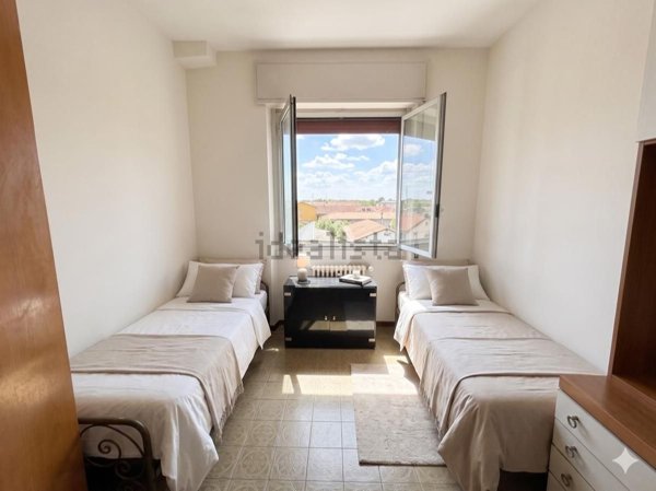 appartamento in vendita a Milano in zona Quinto Romano