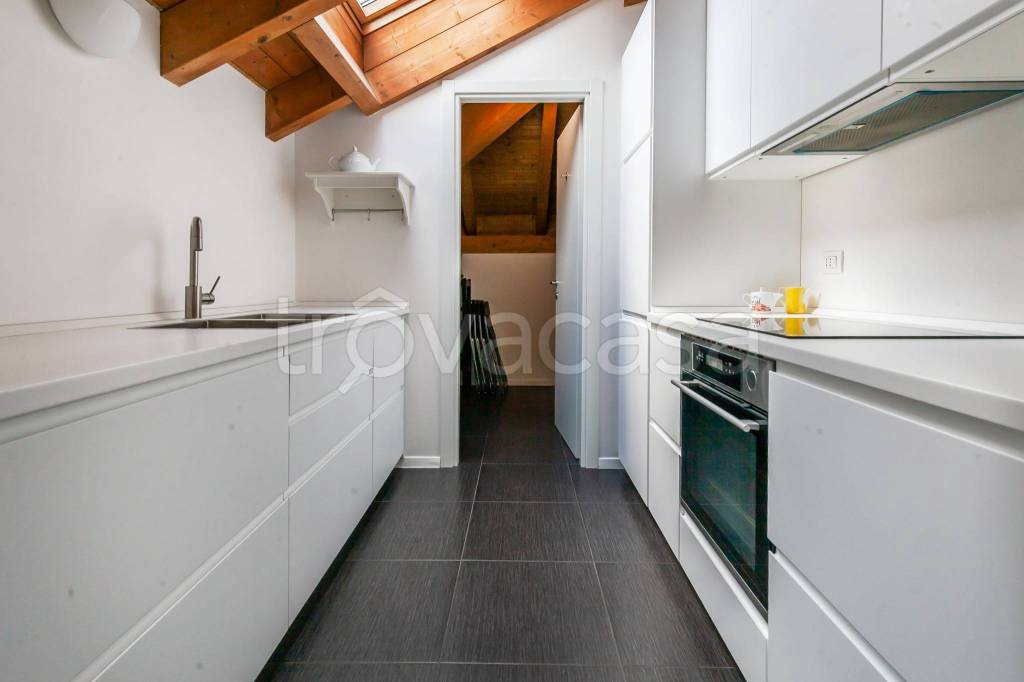 appartamento in vendita a Milano