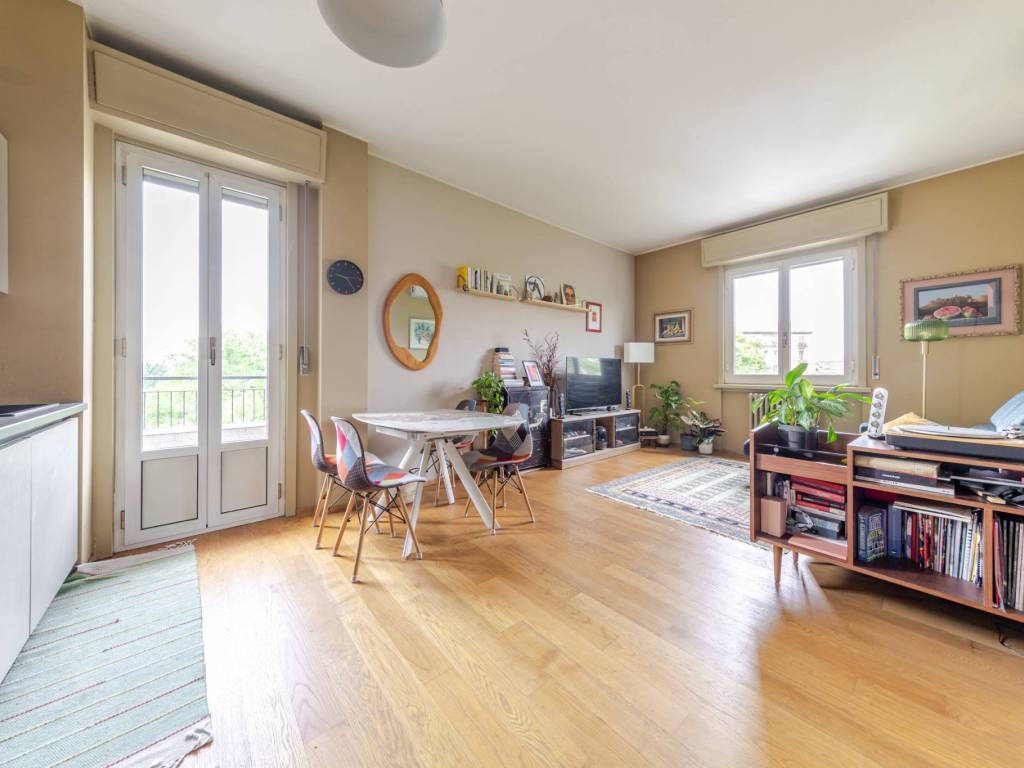 appartamento in vendita a Milano in zona Porta Vittoria