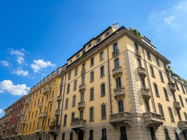 appartamento in vendita a Milano in zona XXII Marzo