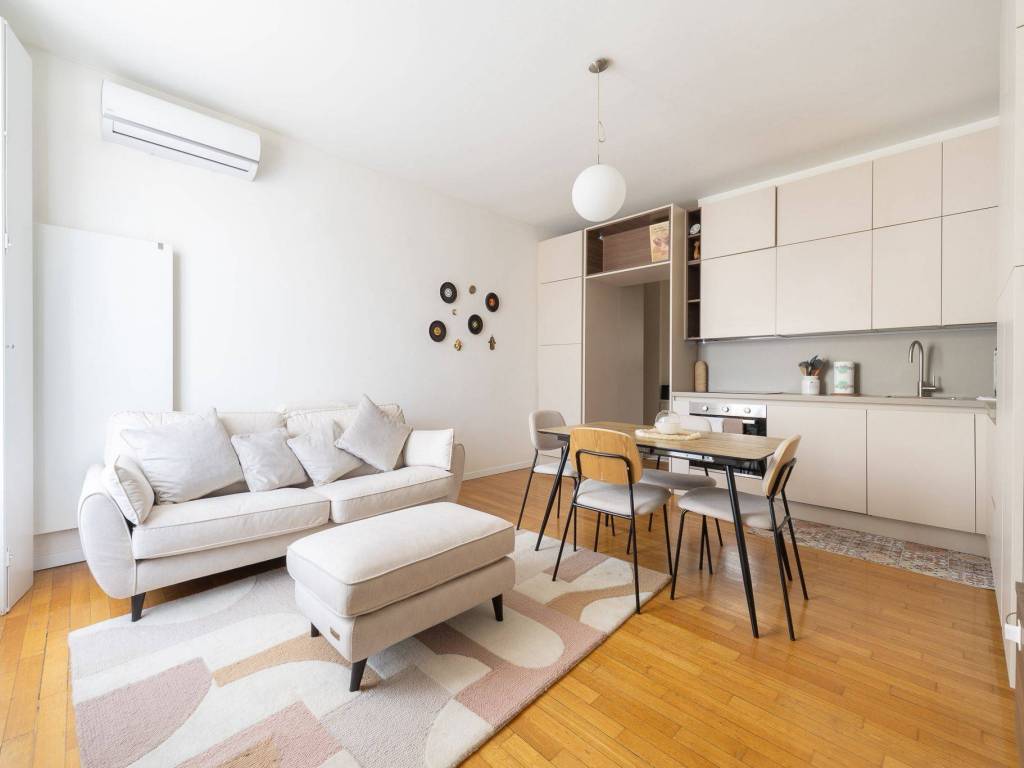 appartamento in vendita a Milano in zona Maggiolina