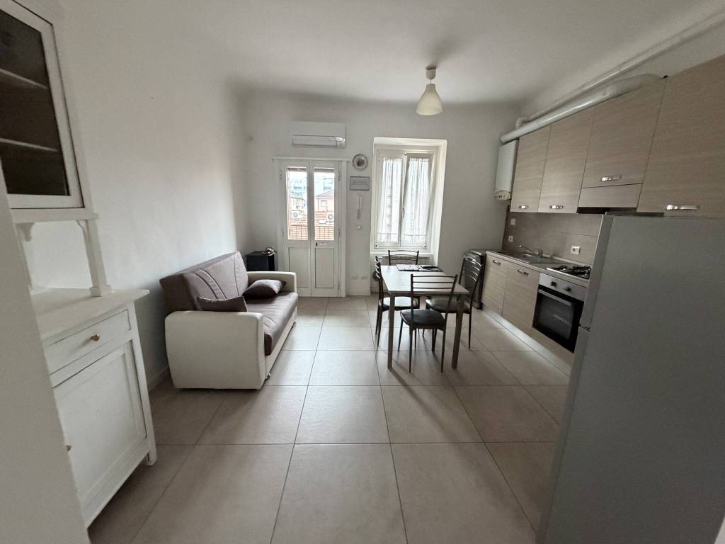 appartamento in vendita a Milano in zona Rogoredo