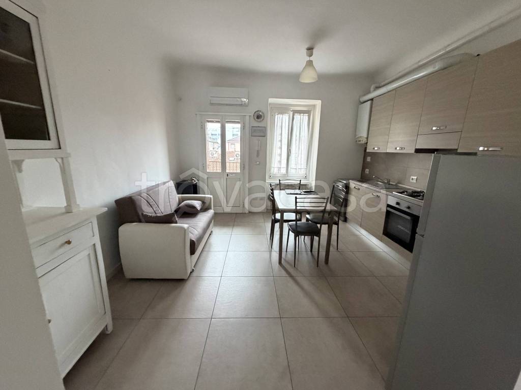 appartamento in vendita a Milano in zona Rogoredo
