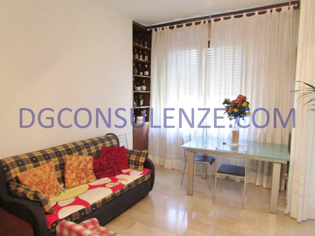 appartamento in vendita a Milano in zona Città Studi