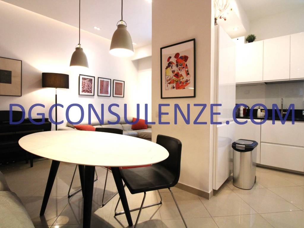 appartamento in vendita a Milano in zona Piazzale Lodi