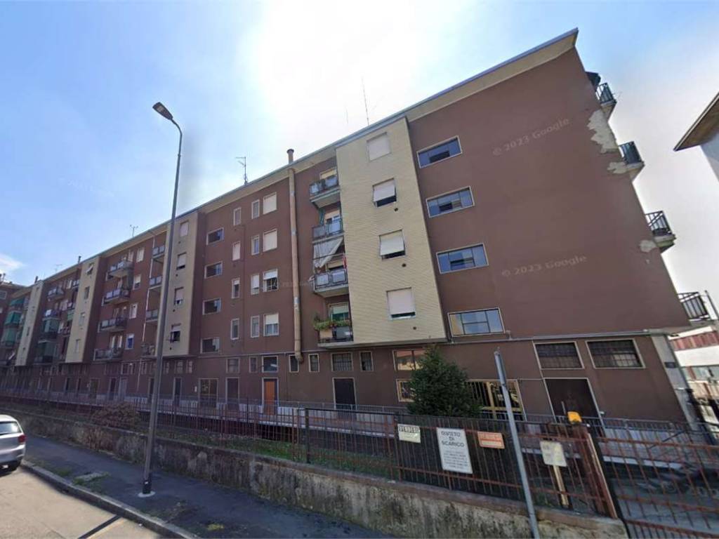 appartamento in vendita a Milano in zona Affori