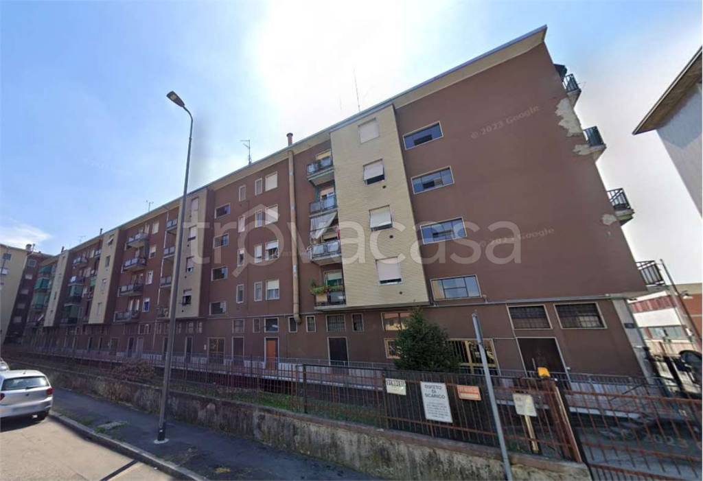appartamento in vendita a Milano in zona Vialba