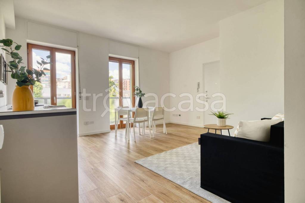 appartamento in vendita a Milano in zona Il Portello