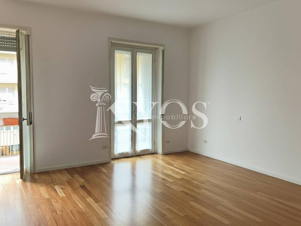 appartamento in vendita a Milano in zona Sant'Ambrogio