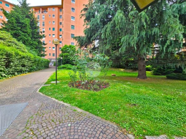 appartamento in vendita a Milano in zona Niguarda