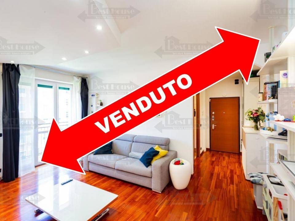 appartamento in vendita a Milano in zona Feltre