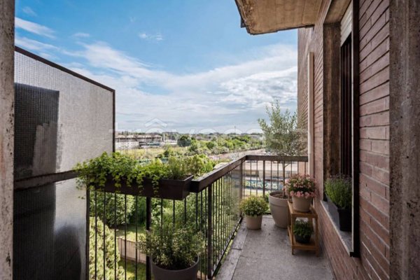 appartamento in vendita a Milano in zona Porta Romana