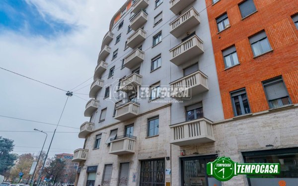 appartamento in vendita a Milano in zona QT8