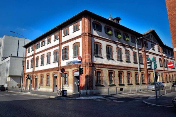 appartamento in vendita a Milano in zona Precotto