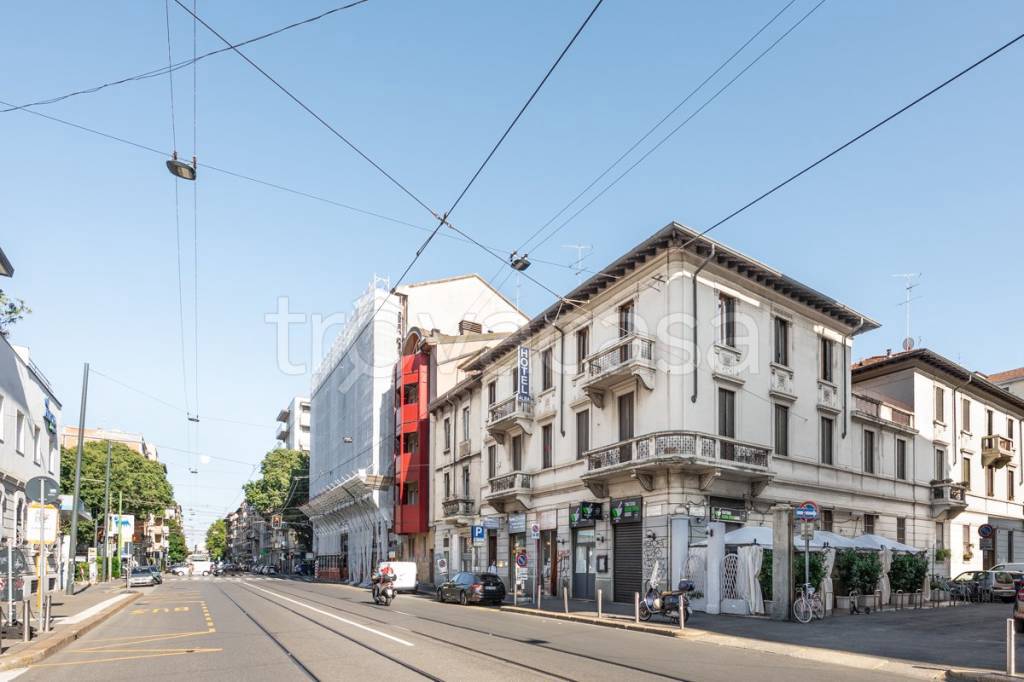 appartamento in vendita a Milano in zona Città Studi