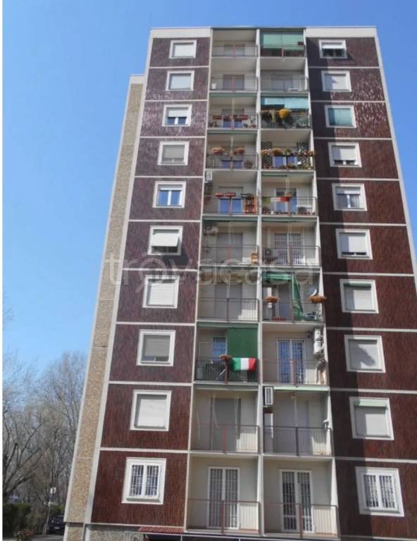 appartamento in vendita a Milano in zona Affori