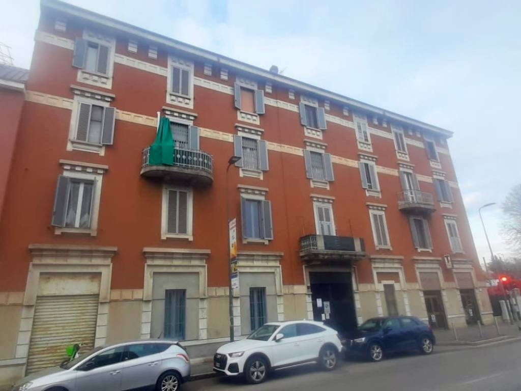 negozio in vendita a Milano in zona Bovisa