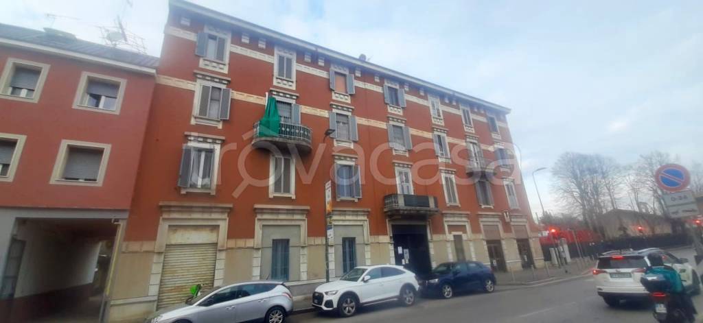 appartamento in vendita a Milano in zona Bovisasca