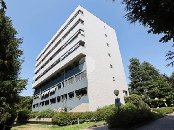 appartamento in vendita a Milano in zona Quarto Cagnino